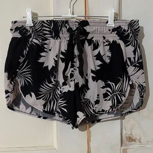 Seafolly Black and Cream Tropical Athletic Shorts